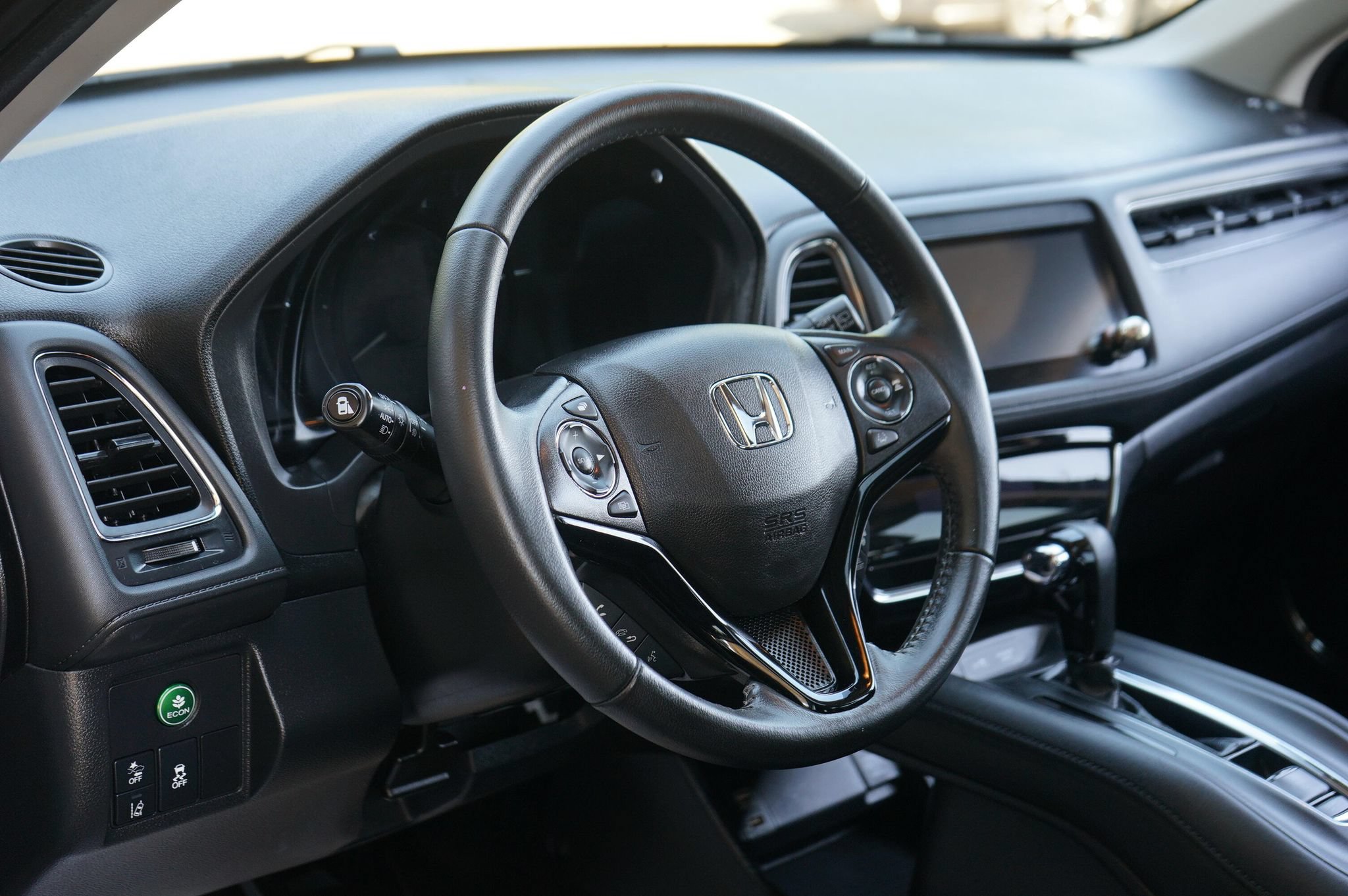 Used 2021 Honda HR-V EX-L image 12