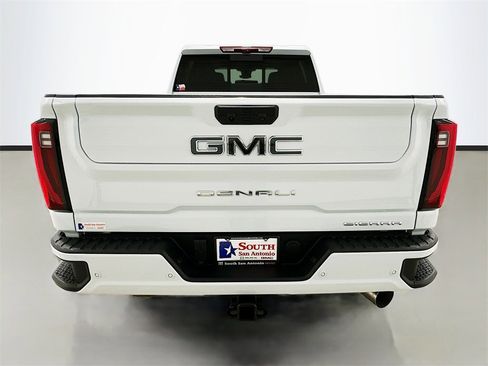 New 2026 GMC Sierra 2500 Denali Ultimate image 6