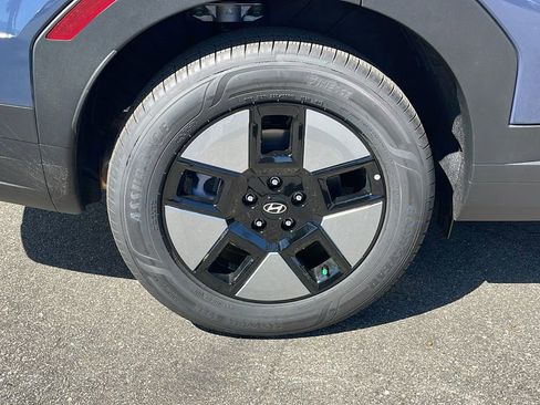 New 2026 Hyundai Santa Fe SEL image 32