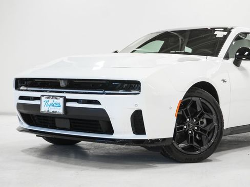 New 2026 Dodge Charger R/T AWD/4WD image 2