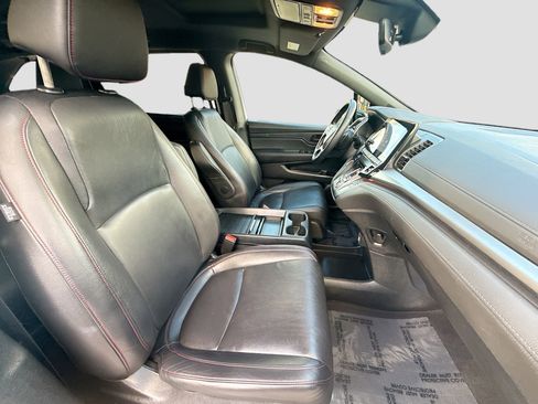 Used 2023 Honda Odyssey Sport image 29