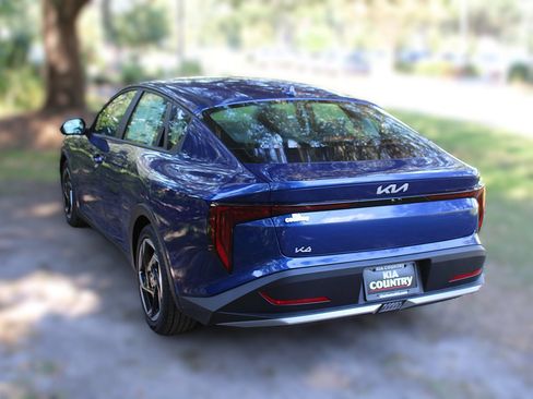 New 2026 Kia K4 EX FWD image 11