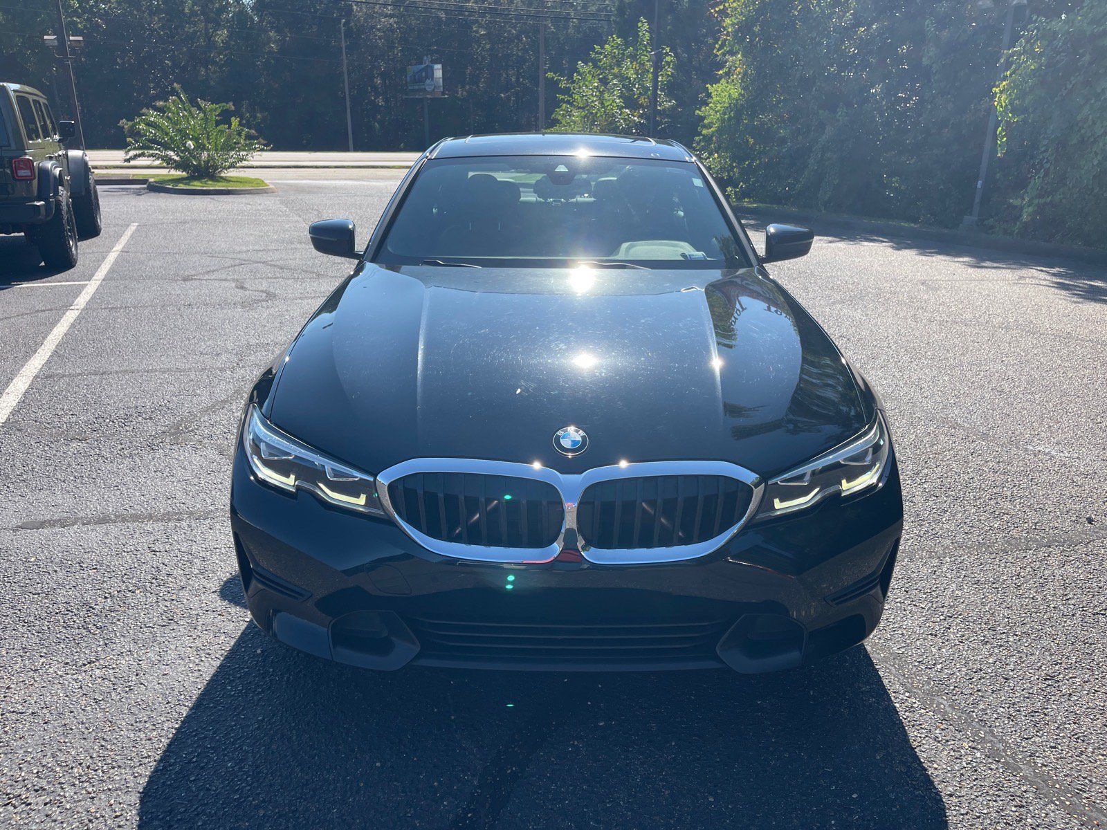 Used 2019 BMW 330i Sedan w/ Convenience Package RWD image 2
