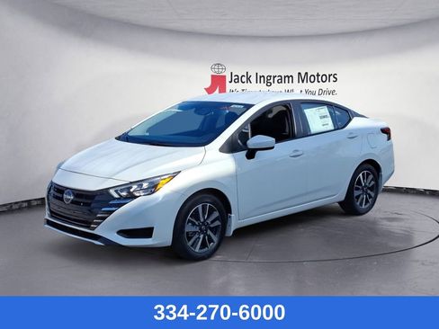 New 2025 Nissan Versa SV w/ Trunk Package image 1