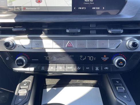 Used 2023 Kia Telluride EX X-Line image 12