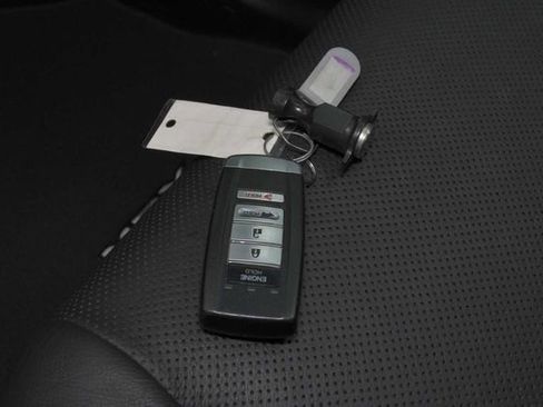 Used 2020 Acura MDX FWD w/ Technology Package image 32