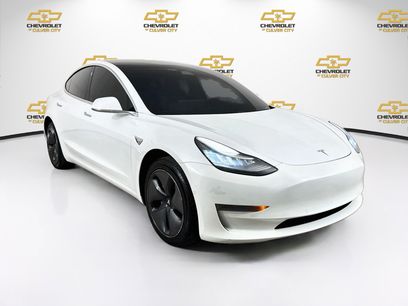Used 2019 Tesla Model 3 Mid Range