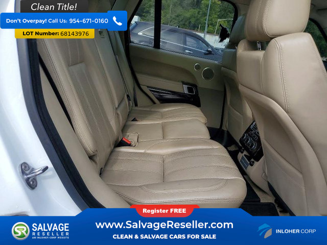 Used 2017 Land Rover Range Rover HSE AWD/4WD image 13