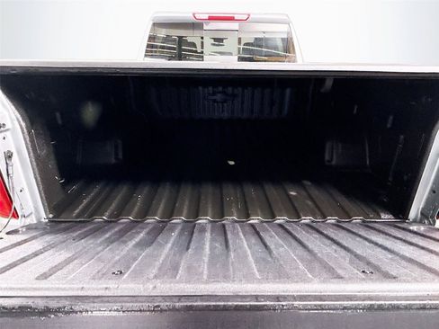 Used 2024 Chevrolet Silverado 1500 RST AWD/4WD image 19
