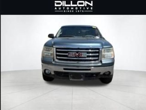 Used 2012 GMC Sierra 1500 SLE w/ Power Tech Package AWD/4WD image 4
