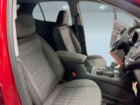 Certified 2024 Chevrolet Equinox LT image 31