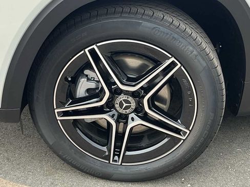Used 2026 Mercedes-Benz GLB 250 4MATIC image 25