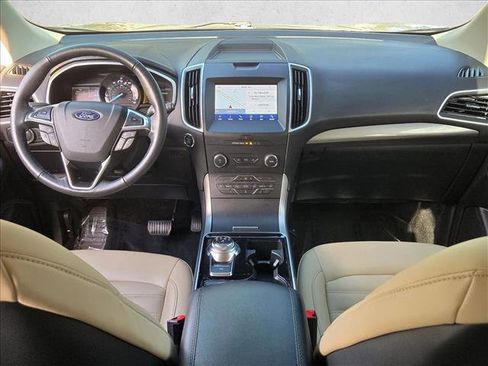 Used 2020 Ford Edge SEL w/ Convenience Package image 18