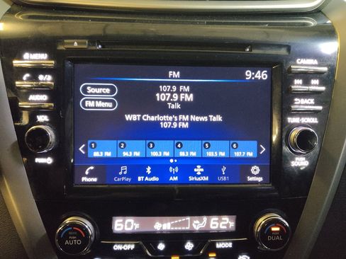Used 2019 Nissan Murano S FWD image 25