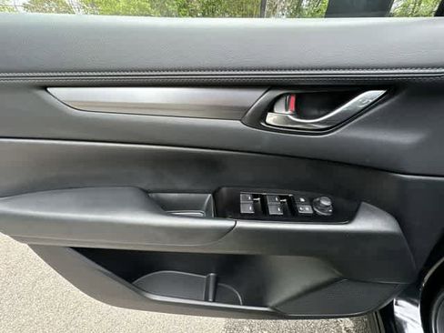 Used 2025 MAZDA CX-5 AWD 2.5 S w/ Select Package image 16