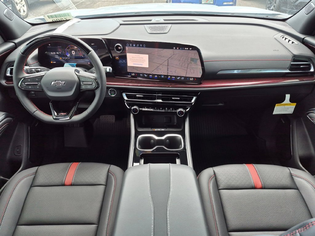 New 2026 Chevrolet Traverse RS w/ LPO, Floor Liner Package FWD image 27