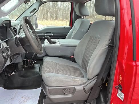 Used 2016 Ford F250 XL w/ Power Equipment Group image 35