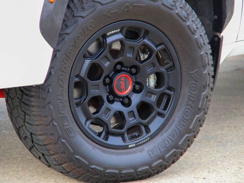 Used 2023 Toyota Tundra TRD Pro w/ TRD Pro Tow Package AWD/4WD image 31
