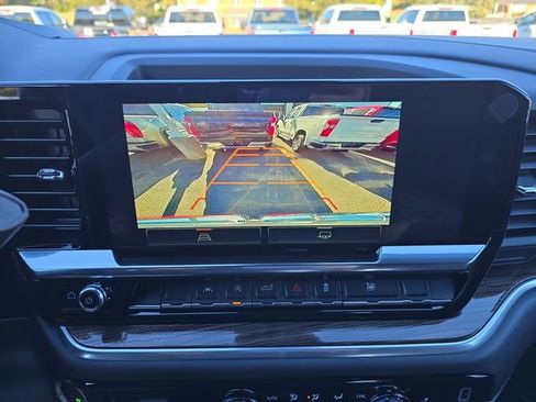 New 2026 GMC Sierra 1500 Elevation image 14