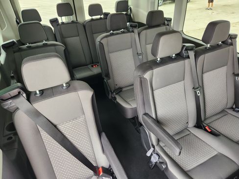 Used 2025 Ford Transit 350 XLT RWD image 30