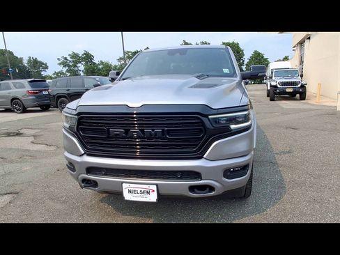 Used 2023 RAM 1500 Limited AWD/4WD image 3