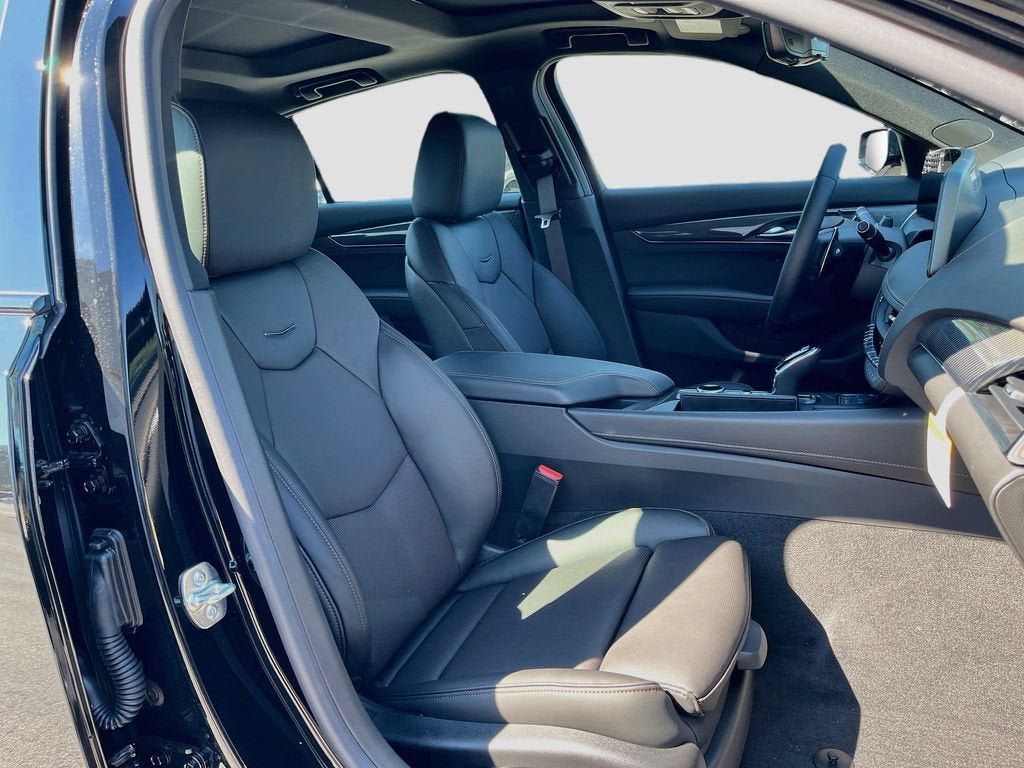 New 2026 Cadillac CT5 Sport w/ Technology Package RWD image 34