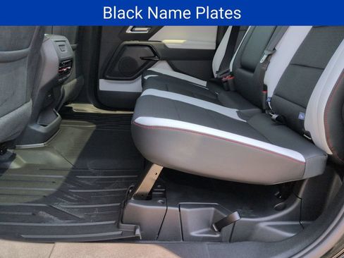 New 2026 Chevrolet Silverado EV 4x4 Crew Cab image 20