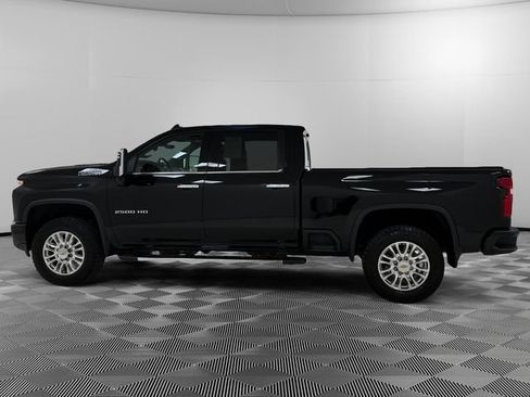 Used 2023 Chevrolet Silverado 2500 High Country w/ Z71 Off-Road Package AWD/4WD image 2