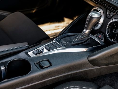 Used 2016 Chevrolet Camaro SS image 20