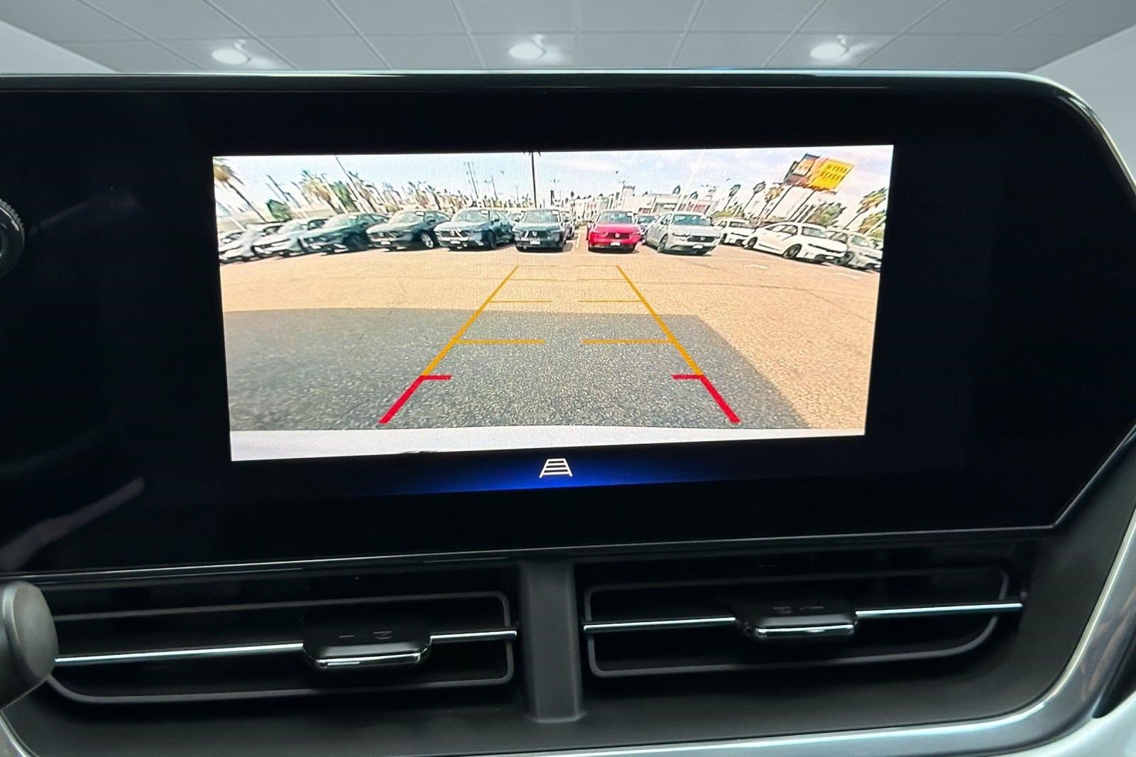 Used 2024 Chevrolet Trax LT FWD image 20