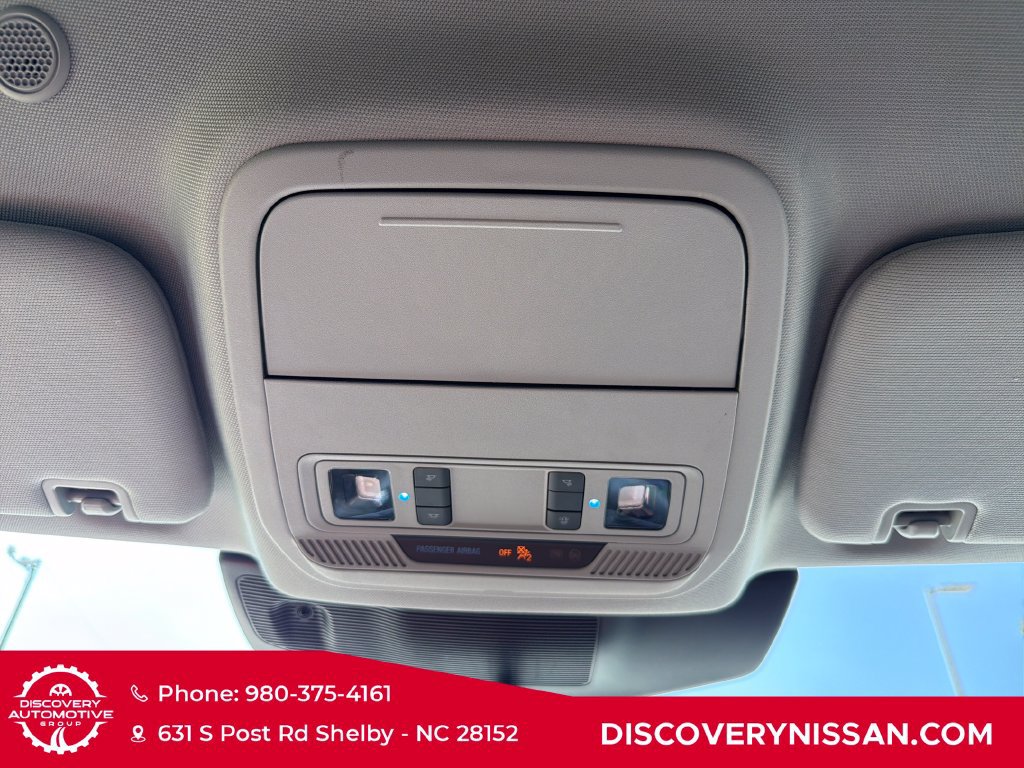 Used 2022 Ford Explorer XLT w/ Equipment Group 202A AWD/4WD image 25