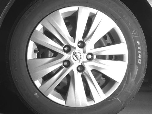 Used 2025 Nissan Sentra S FWD image 12