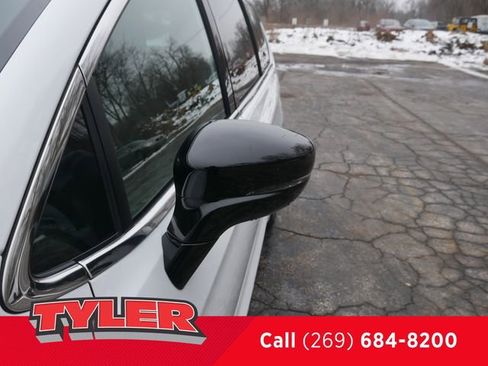 New 2026 Chrysler Voyager LX image 11