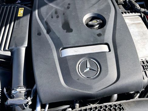 Used 2015 Mercedes-Benz C 300 Sedan image 32