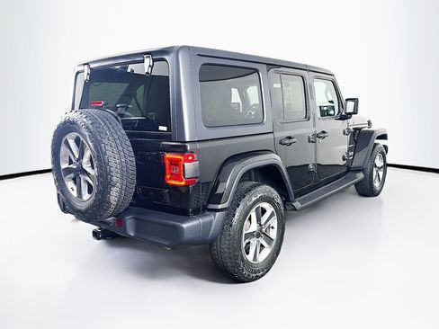 Used 2021 Jeep Wrangler Unlimited Sahara AWD/4WD image 9