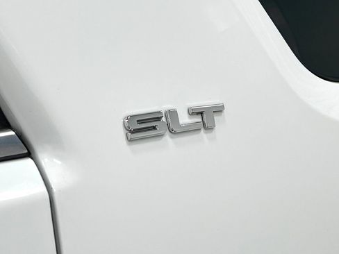 Used 2017 GMC Acadia Limited SLT AWD/4WD image 47