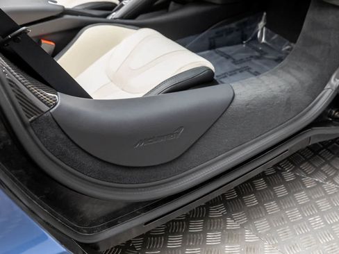 New 2026 McLaren 750S Spider image 40