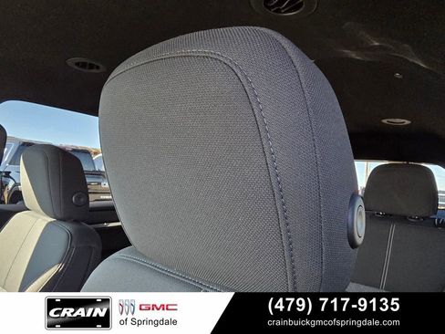 Used 2025 GMC Acadia Elevation AWD/4WD image 22