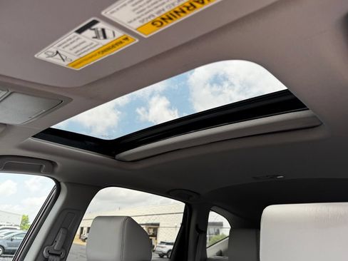 Used 2019 Honda CR-V EX-L image 10