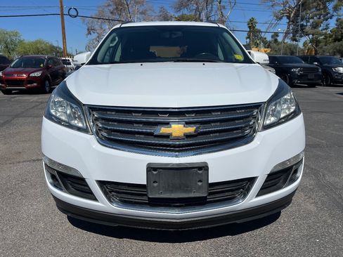 Used 2016 Chevrolet Traverse LT FWD image 12