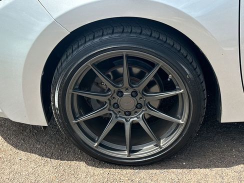 Used 2015 Toyota Corolla L image 11