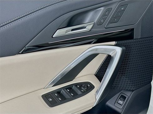 Used 2025 BMW X1 xDrive28i w/ Convenience Package image 20