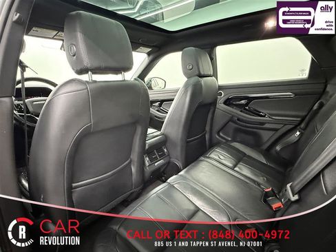Used 2021 Land Rover Range Rover Evoque R-Dynamic S AWD/4WD image 31