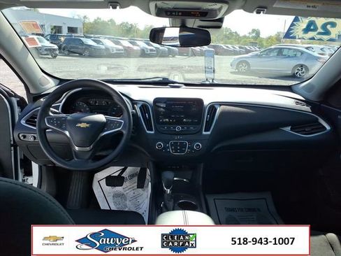 Used 2024 Chevrolet Malibu LT image 25