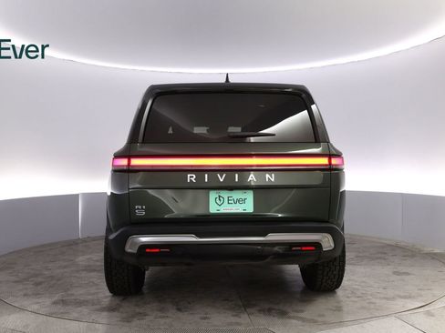 Used 2025 Rivian R1S Adventure image 15