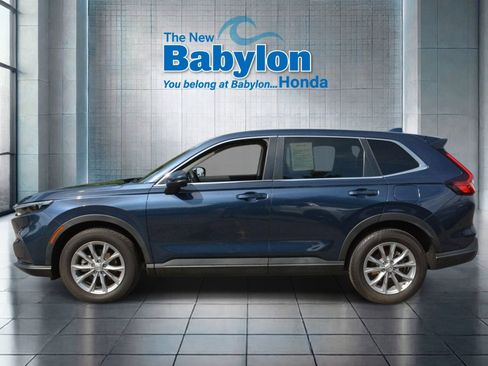 Used 2023 Honda CR-V EX-L image 2