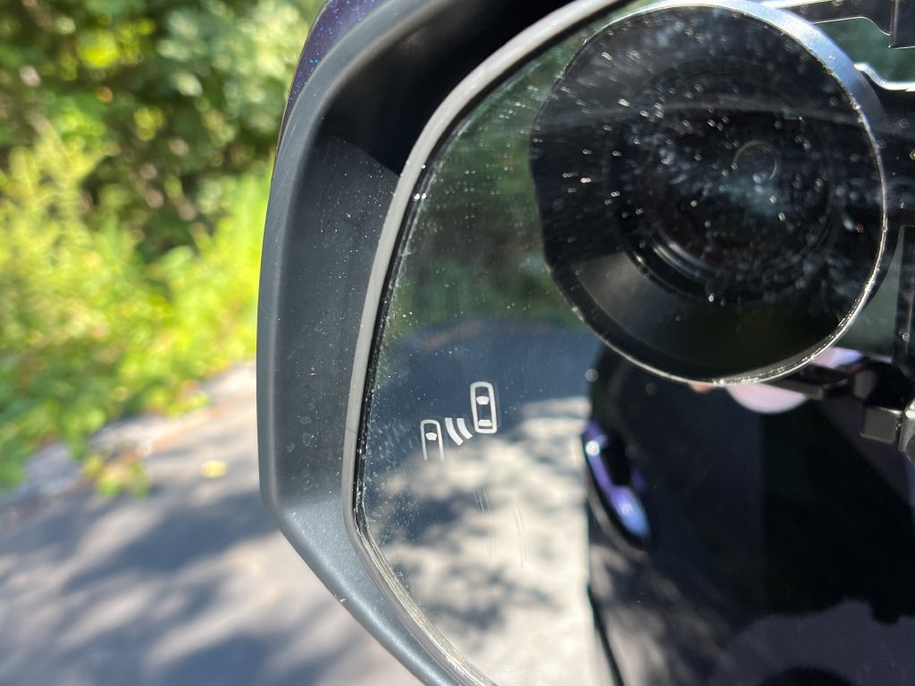 Used 2023 Toyota RAV4 XLE AWD/4WD image 26