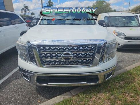 Used 2017 Nissan Titan SV image 2