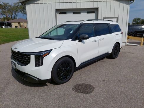 New 2026 Kia Carnival SX Prestige image 6