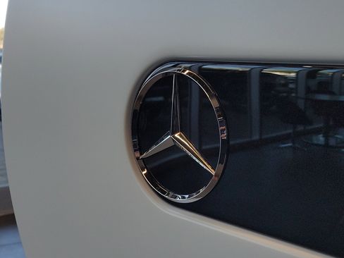 New 2026 Mercedes-Benz G 63 AMG 4MATIC image 8